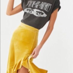 Forever 21 velvet ruffled skirt